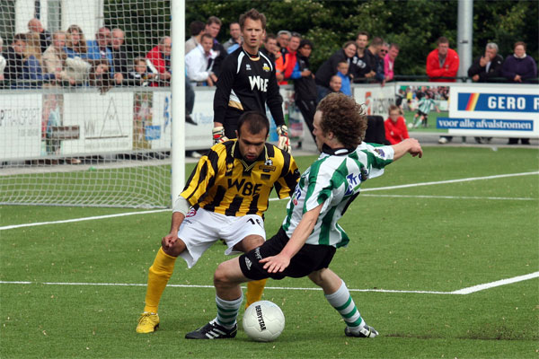 SC Genemuiden - Rijnsburgse Boys (Foto Helmich Lubberts).